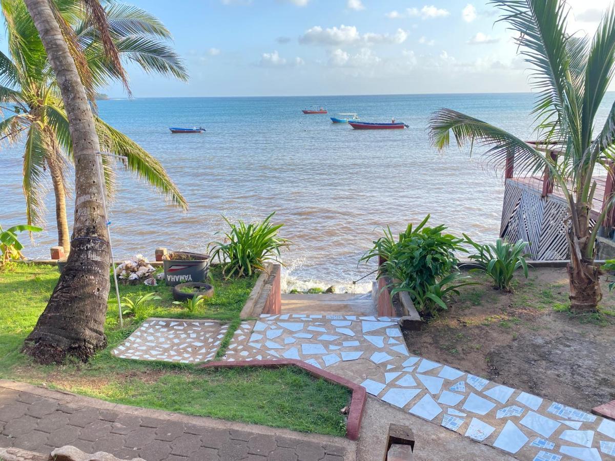 Las Palmeras Oceanview Hotel And Dive Center Little Corn Island Exterior foto