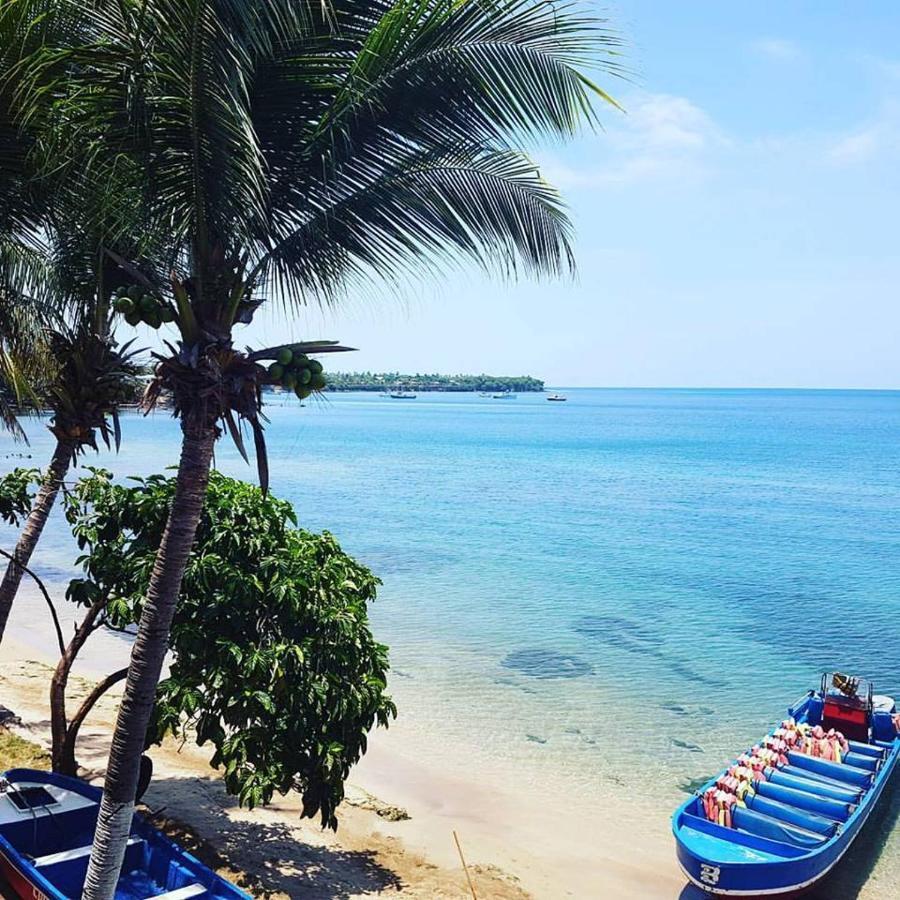 Las Palmeras Oceanview Hotel And Dive Center Little Corn Island Exterior foto