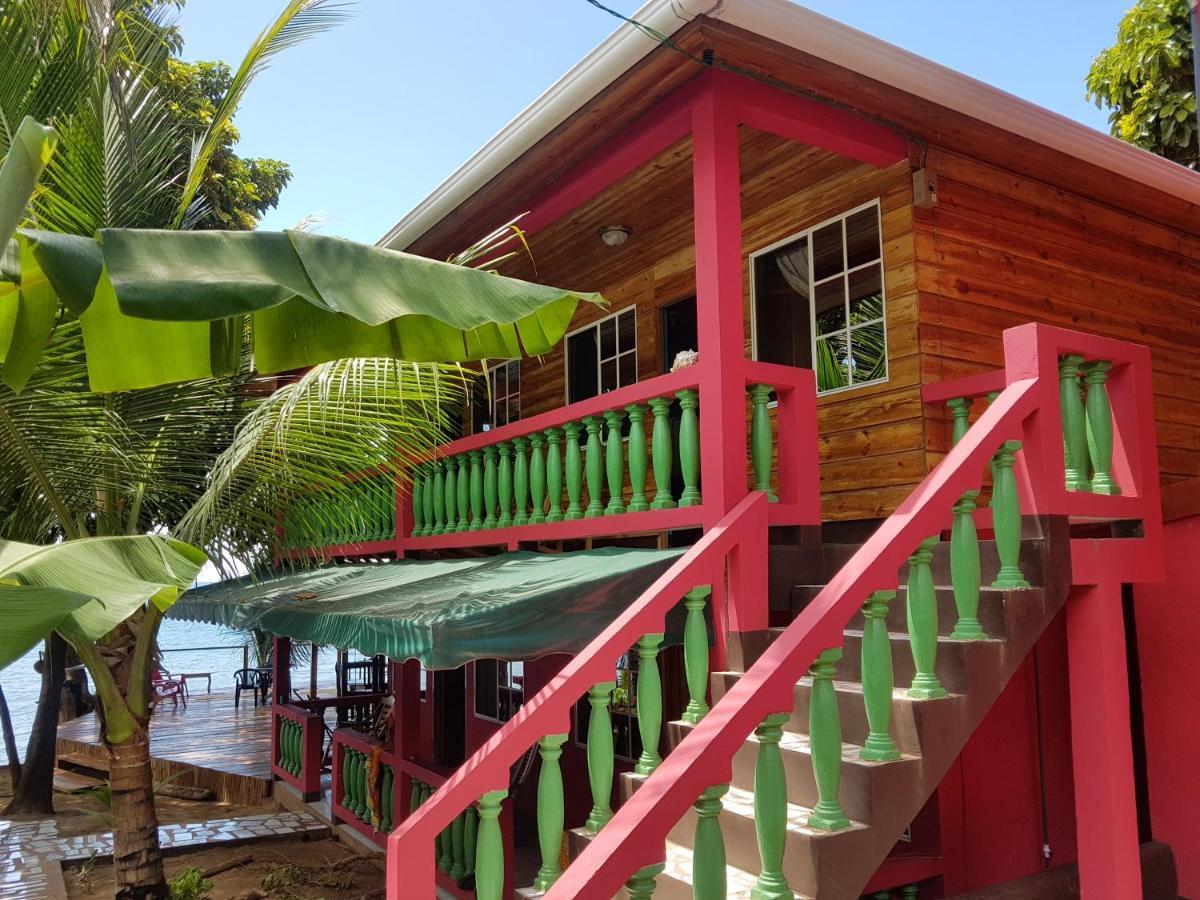 Las Palmeras Oceanview Hotel And Dive Center Little Corn Island Exterior foto